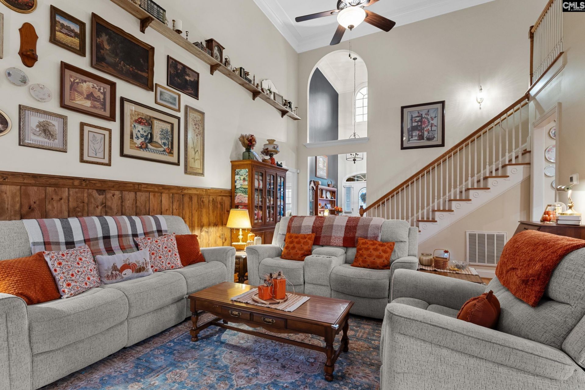 74 Lillifield Drive Photo 8