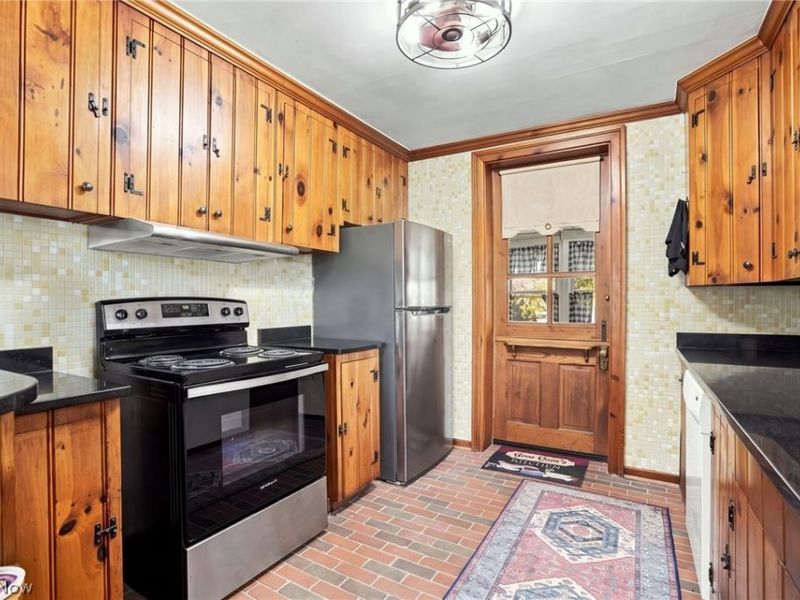 70 W School Street, McConnelsville, OH 43756 Photo 12