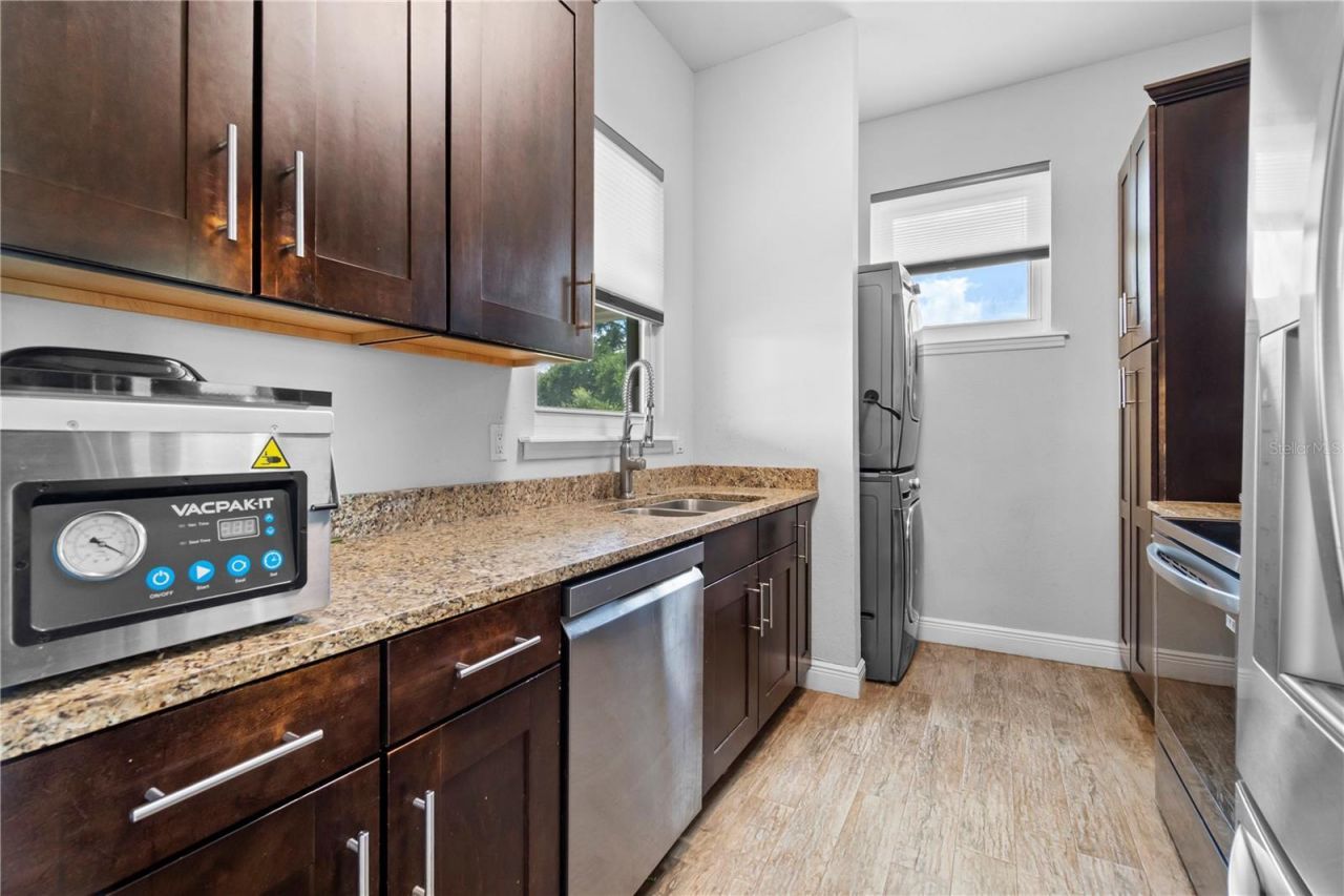 1345 NE 155th Place, Citra, FL 32113 Photo