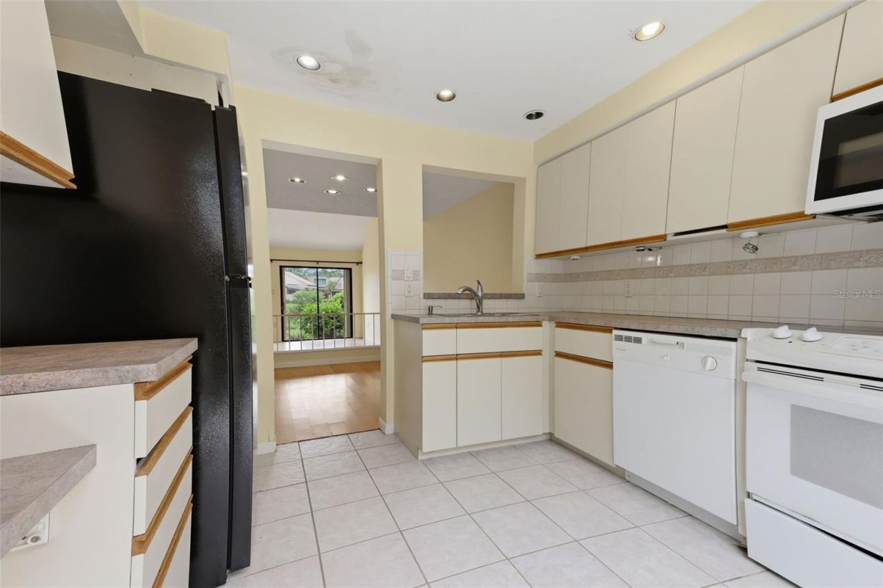 3813 Fishing Trail, Unit 62, Sarasota, FL 34235 Photo