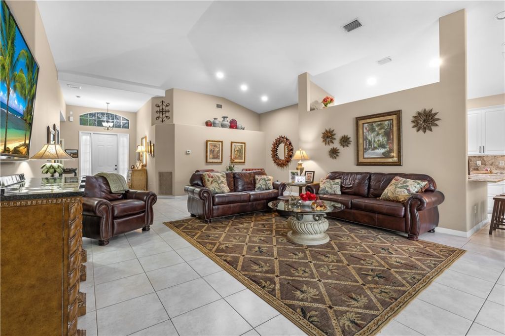 210 Champagne Court Sw, Vero Beach, FL 32968 Photo