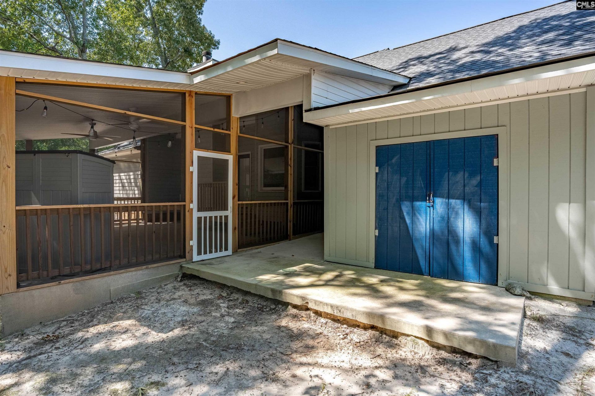 217 Springs Court  Photo 28