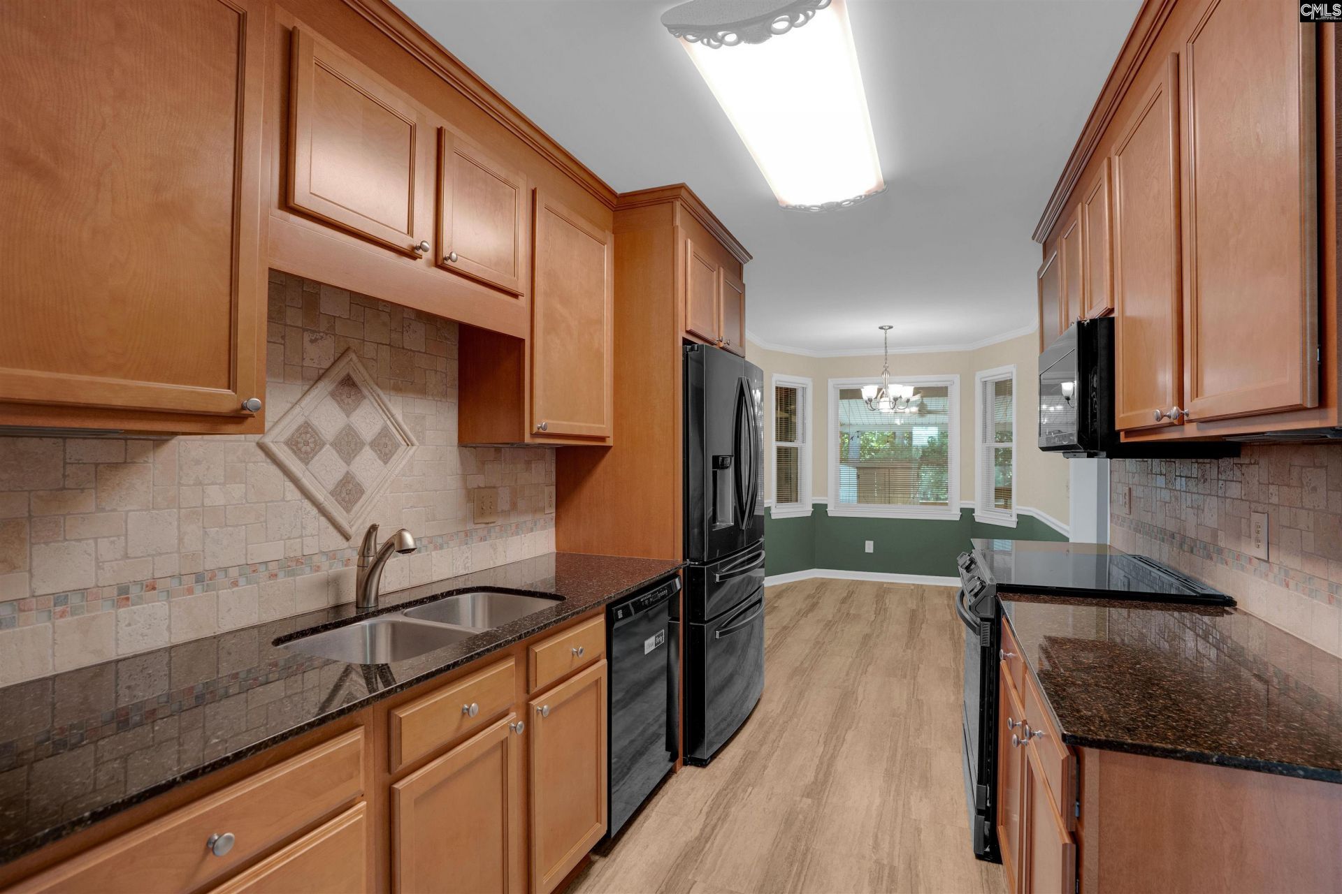 217 Springs Court  Photo 5