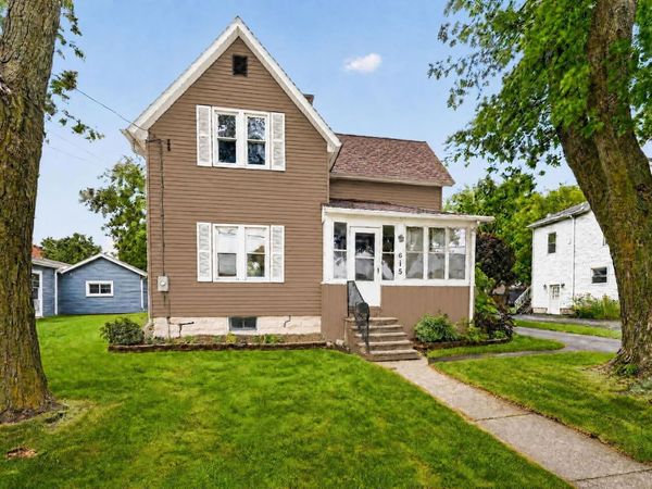 615 N 14th Street , DeKalb, IL 60115