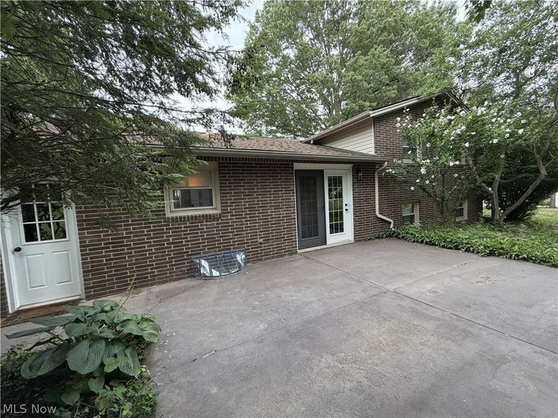 8173 Spencer Avenue NW, North Canton, OH 44720 Photo 32