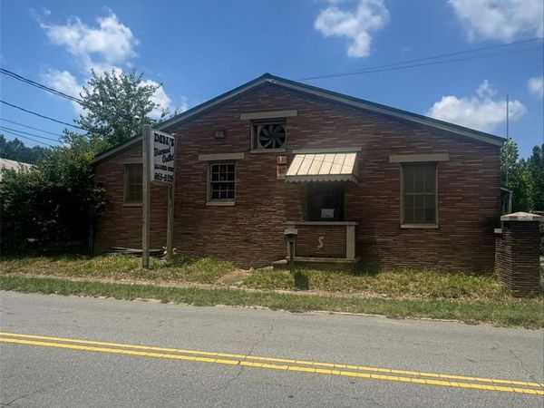 529 N Broad Street , Gastonia, NC 28054