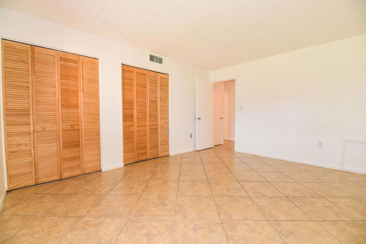 6054 Forest Hill Boulevard, Unit 103, West Palm Beach, FL 33415 Photo