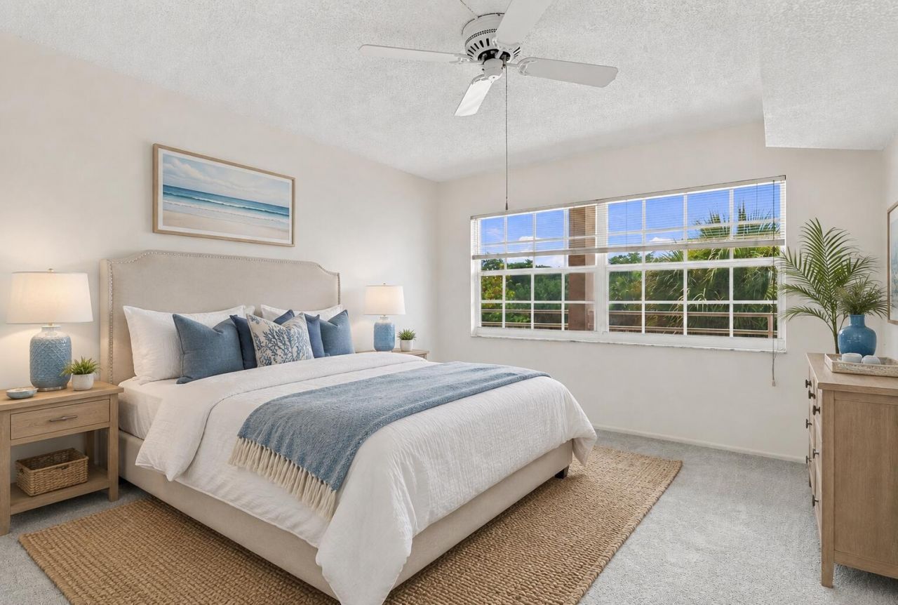 555 Oaks Lane, Unit 303, Pompano Beach, FL 33069 Photo