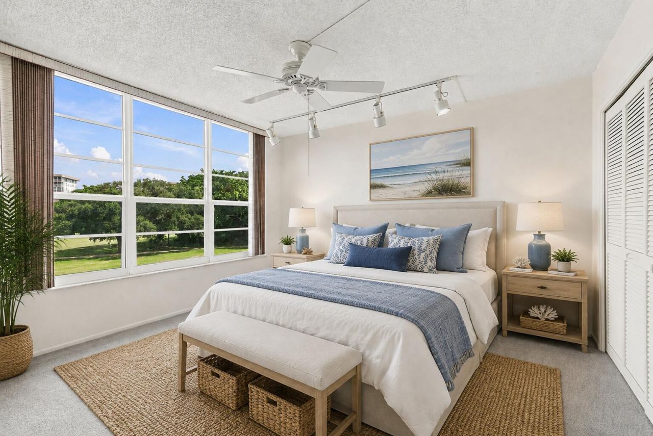 555 Oaks Lane, Unit 303, Pompano Beach, FL 33069 Photo