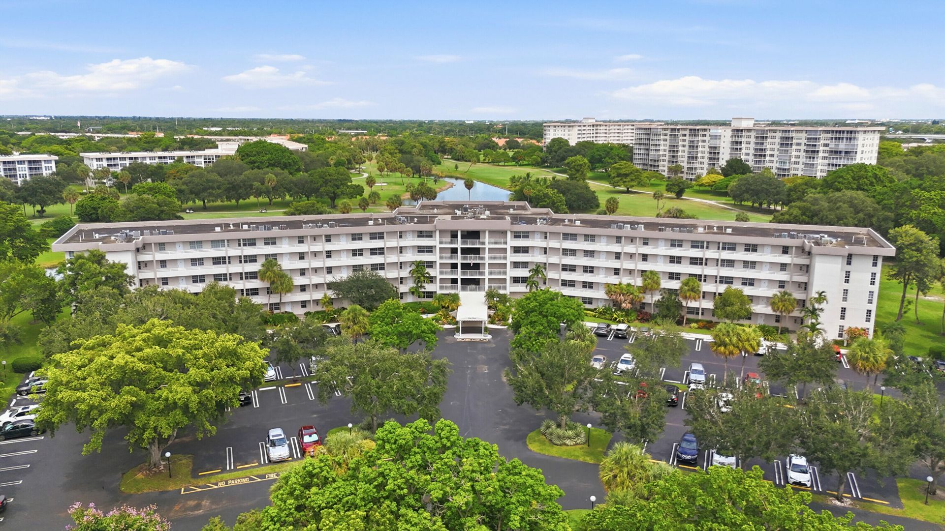 555 Oaks Lane, Unit 303, Pompano Beach, FL 33069 Photo