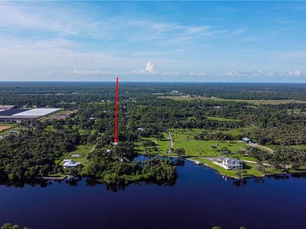 1821 Sunset TRL, ALVA, FL 33920