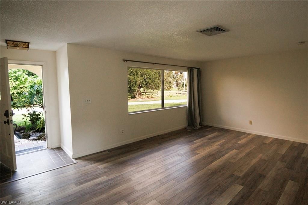 1821 Sunset Trl, Alva, FL 33920 Photo