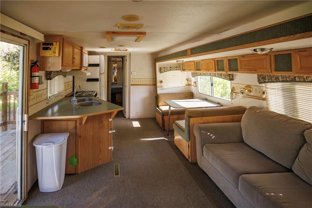 1821 Sunset Trl, Alva, FL 33920 Photo