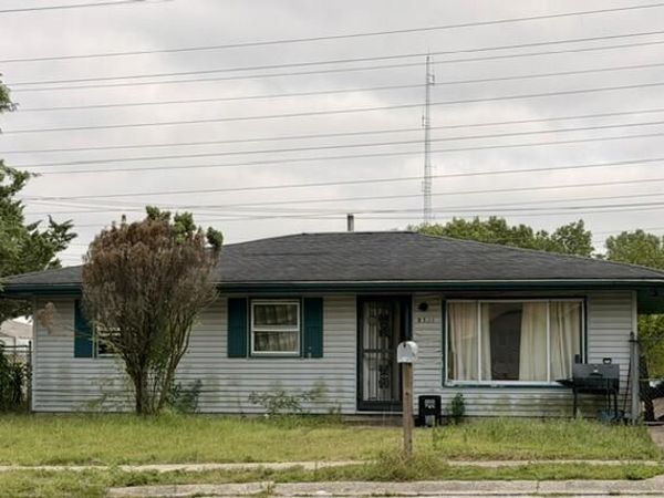 9321 Sunrise Boulevard , Gary, IN 46403