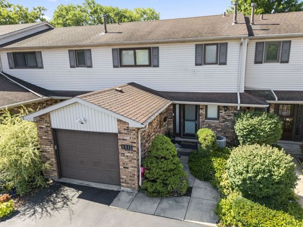 6815 Brementowne Drive , Unit 6815, Tinley Park, IL 60477
