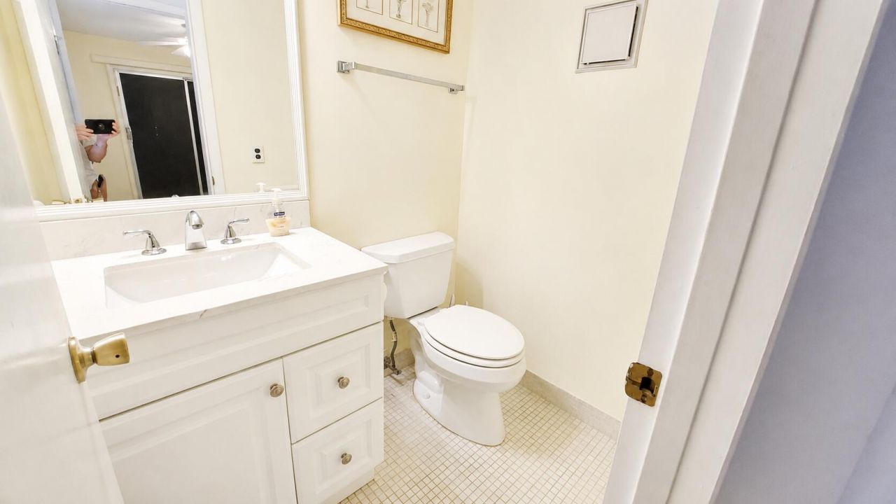 5 Suffolk A, Boca Raton, FL 33434 Photo