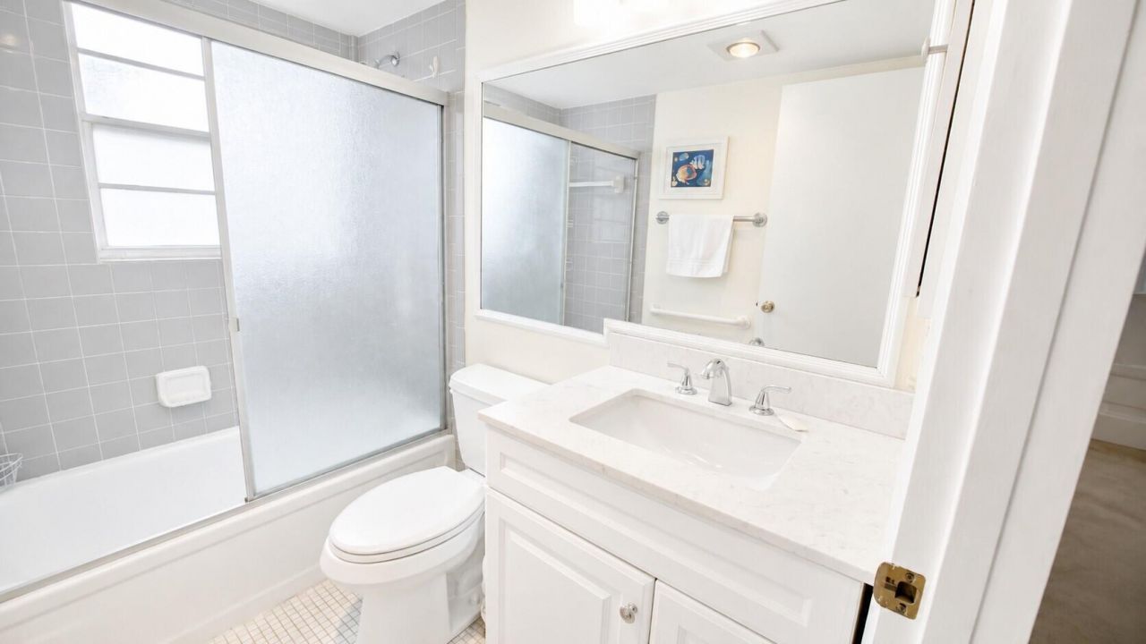 5 Suffolk A, Boca Raton, FL 33434 Photo