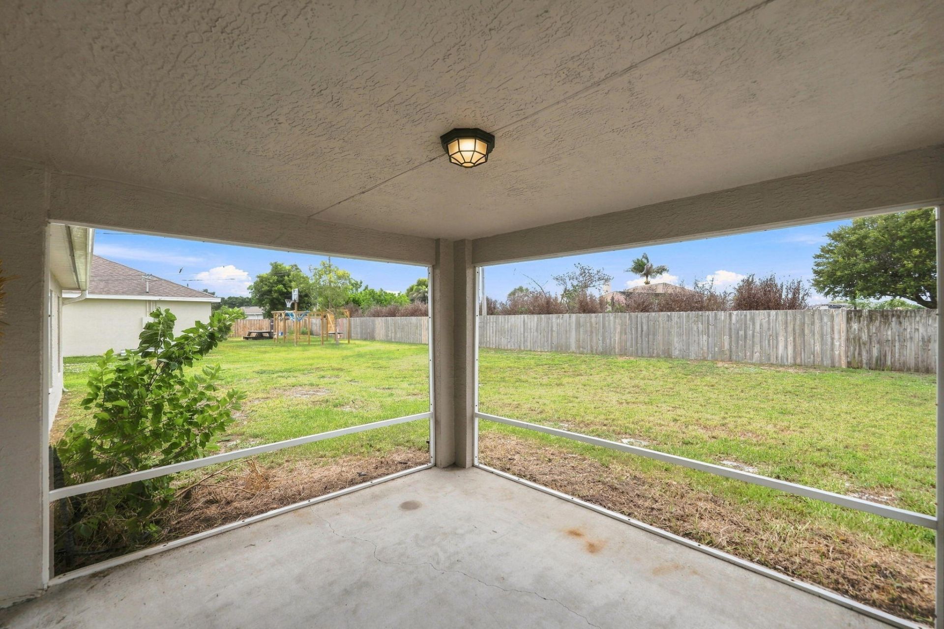 216 SW Kestor Drive, Port Saint Lucie, FL 34953 Photo