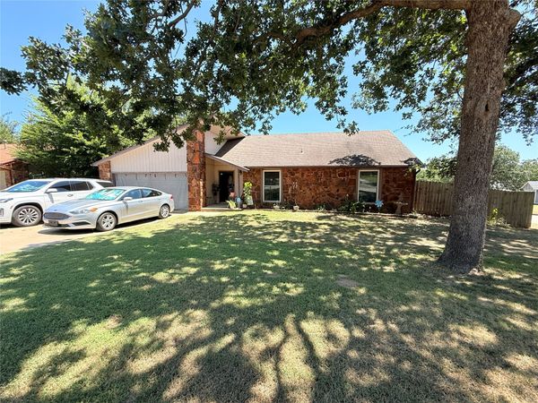 511 N Dawn Lane , Sapulpa, OK 74066