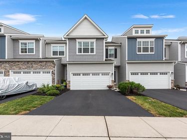 342 RIDGEWOOD DRIVE, ROYERSFORD, PA 19468