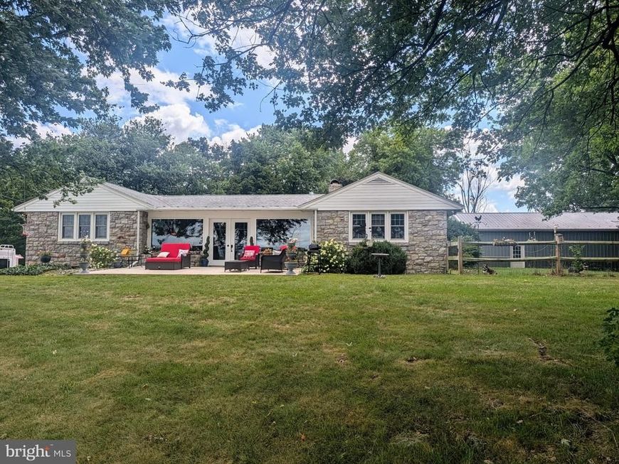 438 Forest Lane, Shoemakersville, PA 19555 Main Photo