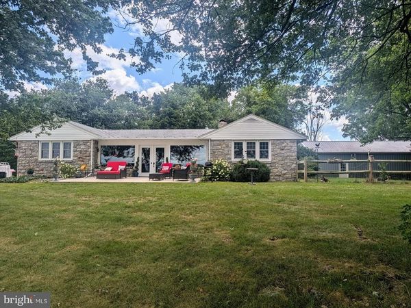 438 FOREST LANE , SHOEMAKERSVILLE, PA 19555