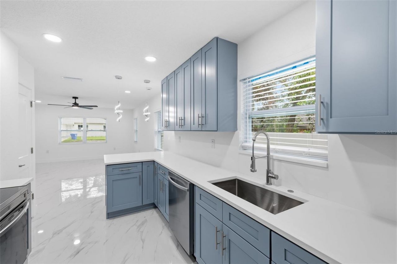 2535 19th Street S, Saint Petersburg, FL 33712 Photo