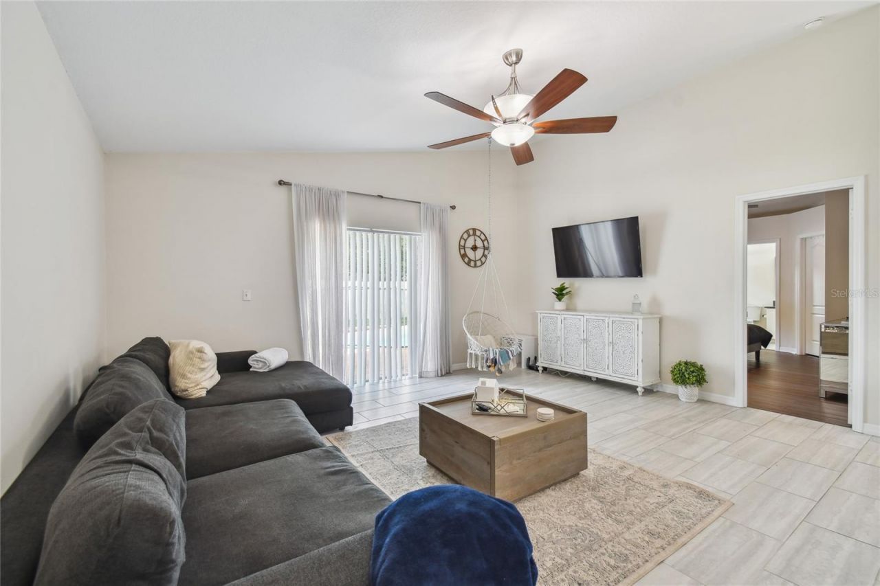 24541 Laurel Ridge Drive , Lutz, FL 33559 Photo