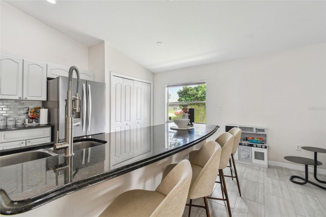 24541 Laurel Ridge Drive , Lutz, FL 33559 Photo