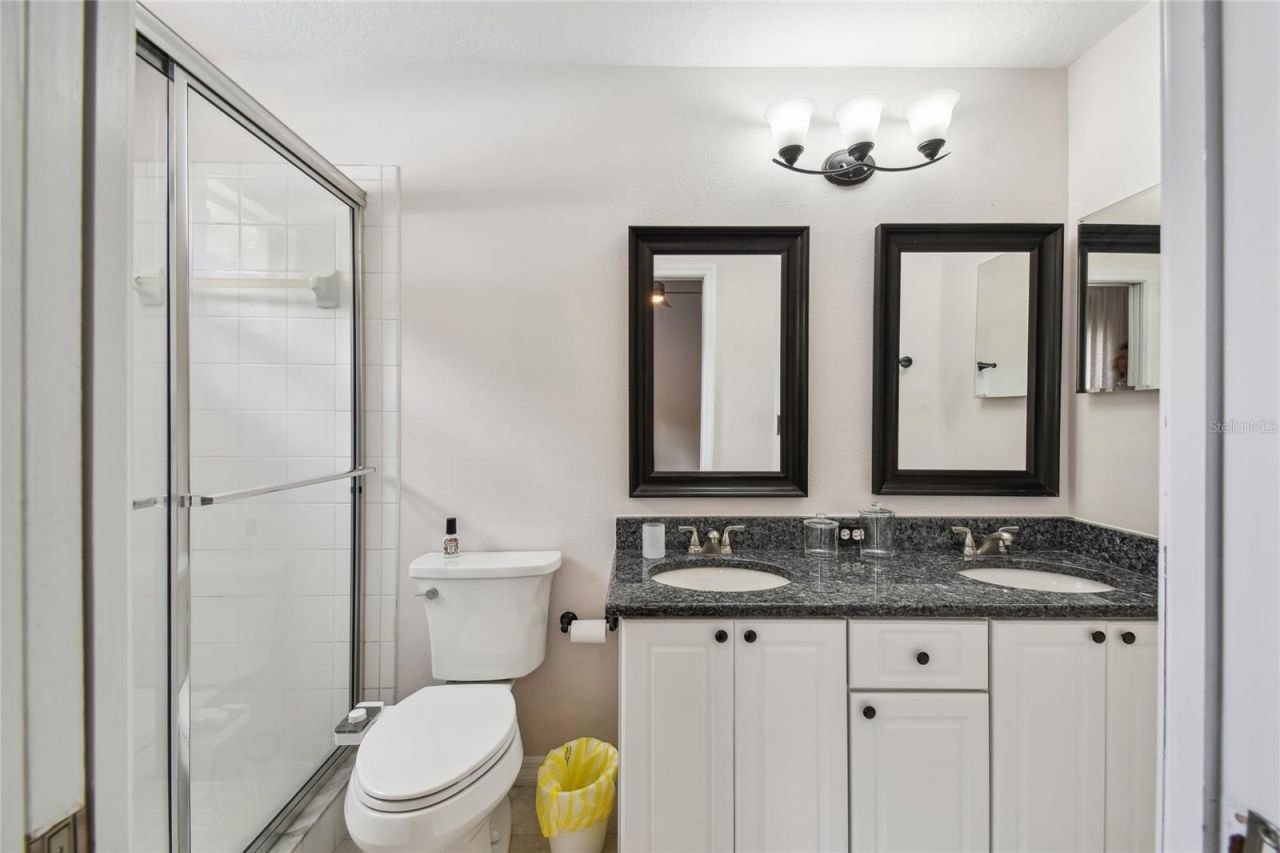 24541 Laurel Ridge Drive , Lutz, FL 33559 Photo
