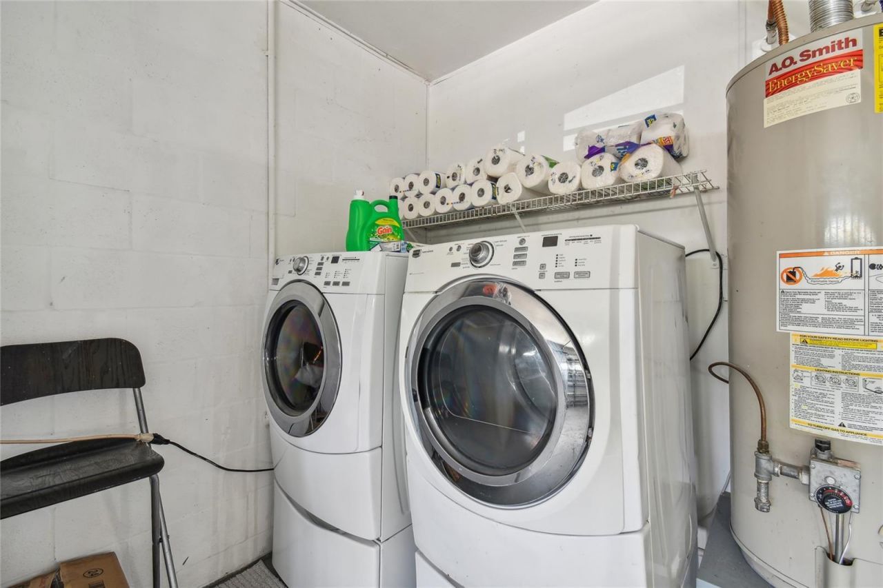 24541 Laurel Ridge Drive , Lutz, FL 33559 Photo