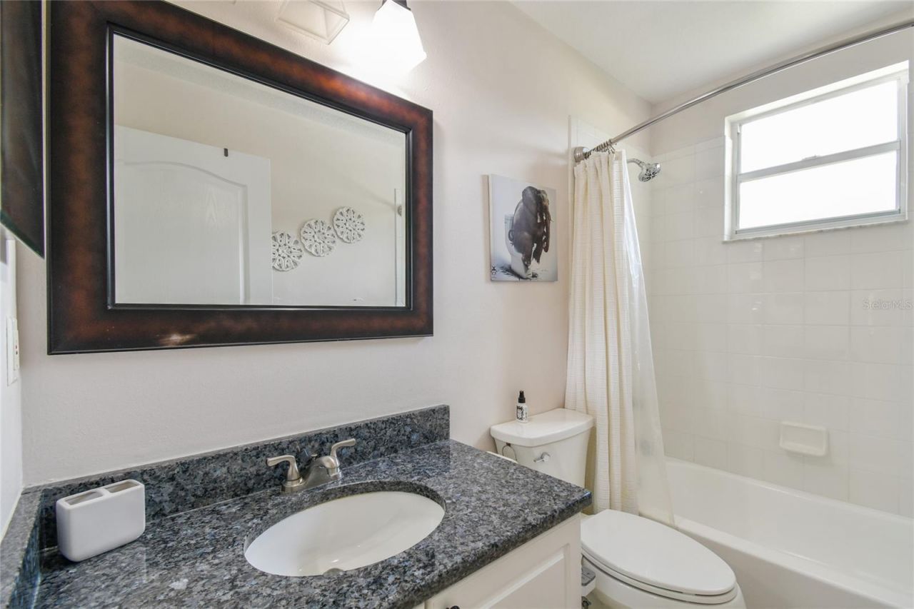24541 Laurel Ridge Drive , Lutz, FL 33559 Photo