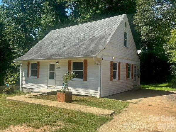 1005 William Drive , Winston Salem, NC 27127