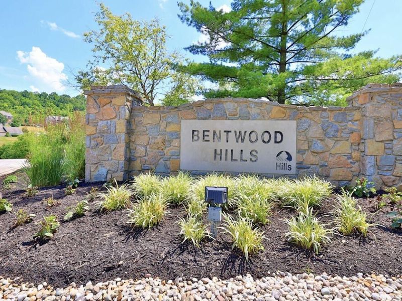 370 Timber Ridge Drive, Unit 1, Wilder, KY 41071 Photo 1