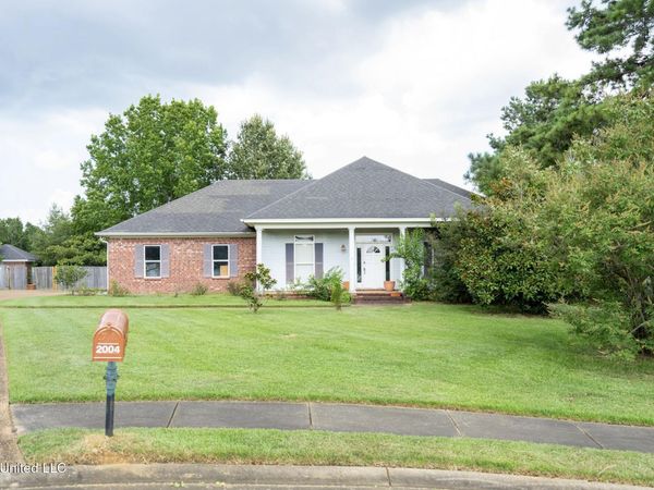 2004 Brookstone Place, Brandon, MS 39042