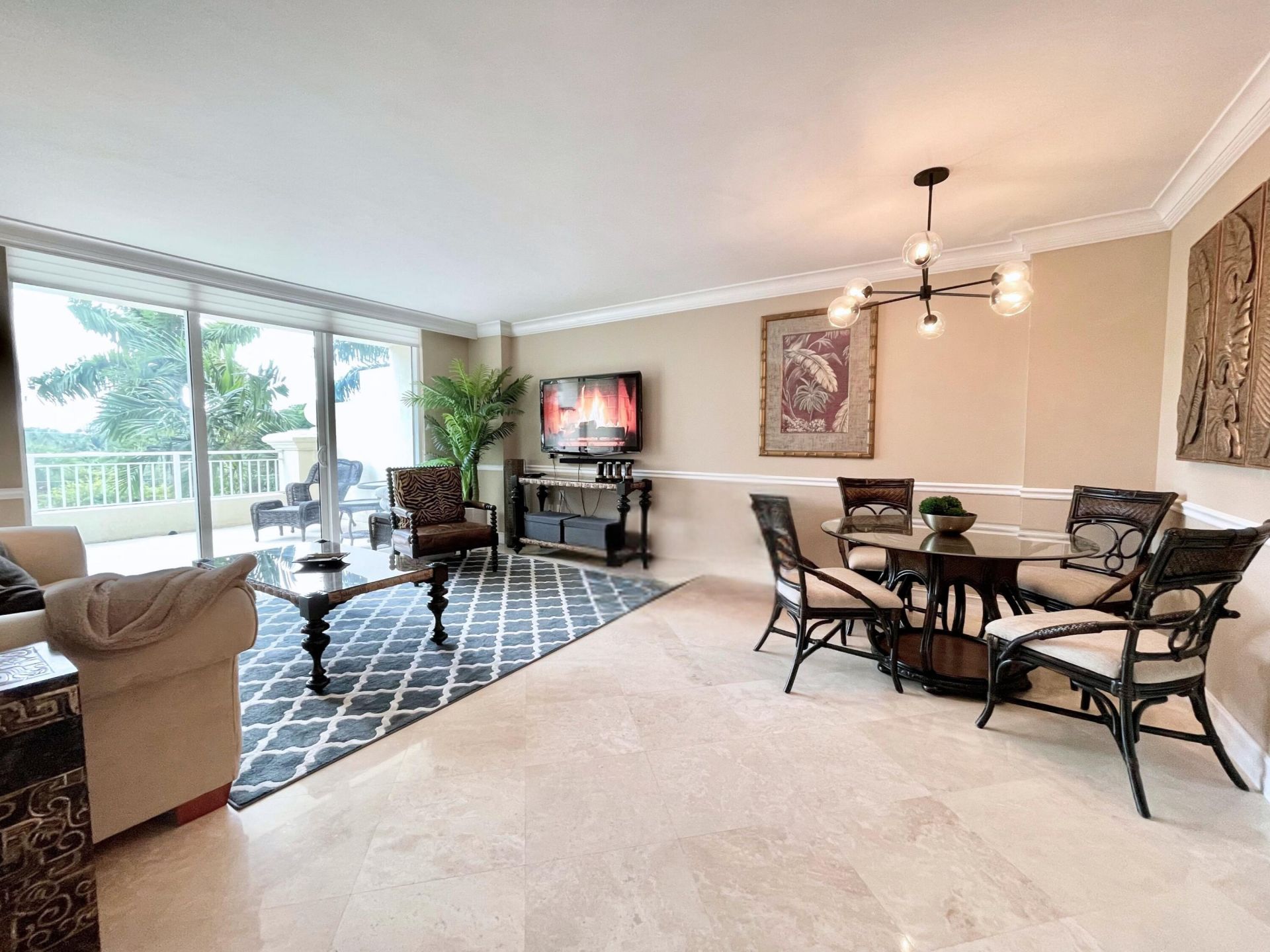 99 SE Mizner Boulevard, Unit 311, Boca Raton, FL 33432 Photo