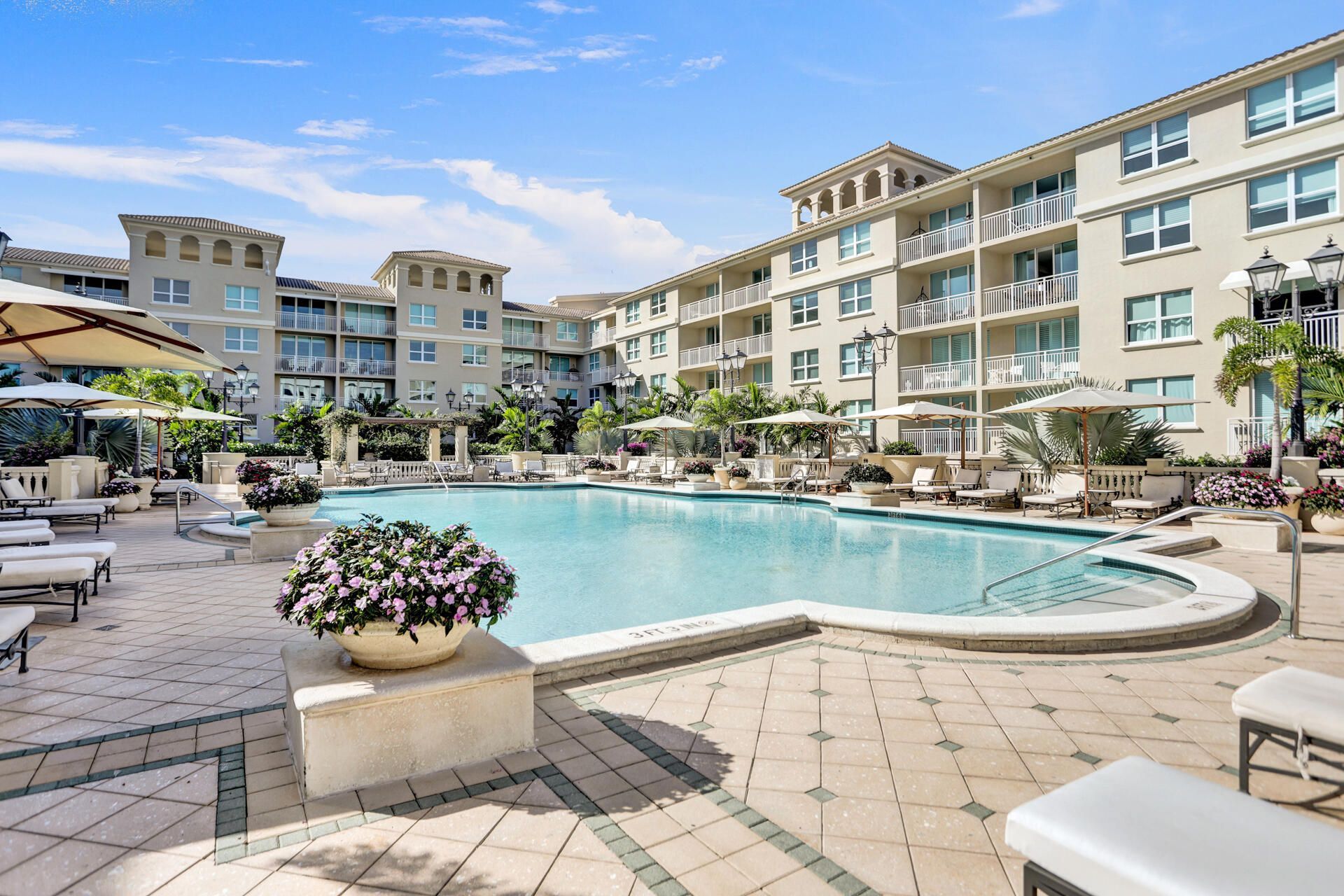 99 SE Mizner Boulevard, Unit 311, Boca Raton, FL 33432 Photo