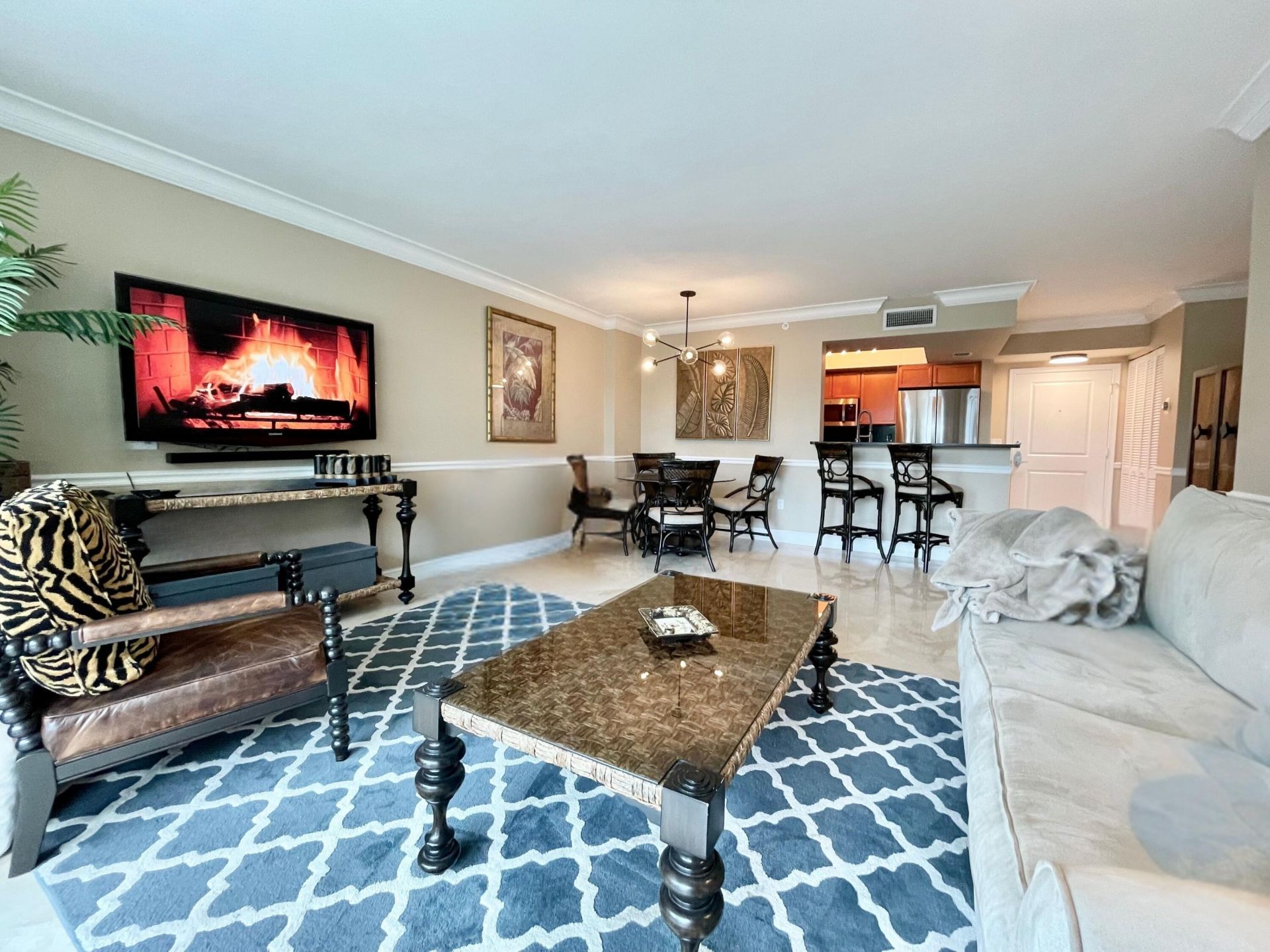 99 SE Mizner Boulevard, Unit 311, Boca Raton, FL 33432 Photo