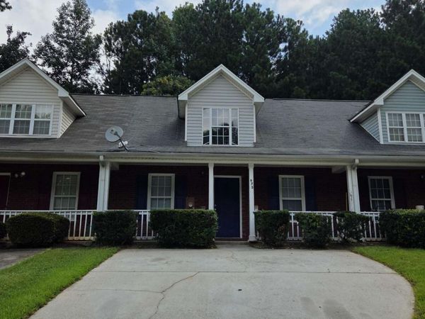 975 Windwood Court, Atlanta, GA 30349