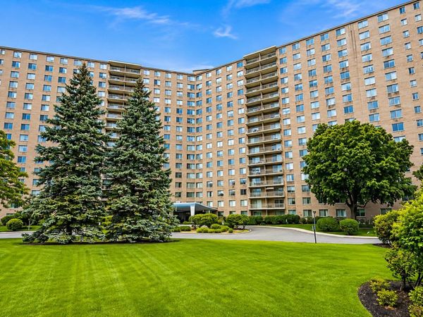 Unit 1512, Chicago, IL 60645
