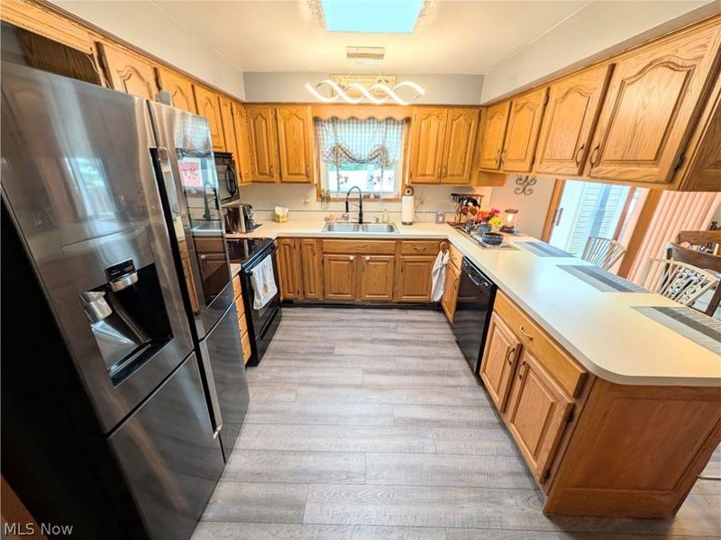 1409 Opal Street, Louisville, OH 44641 Photo 19