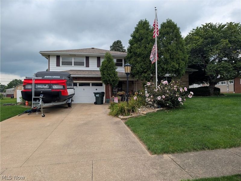 1409 Opal Street, Louisville, OH 44641 Photo 2