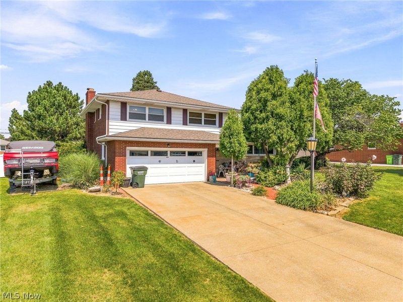 1409 Opal Street, Louisville, OH 44641 Photo 2
