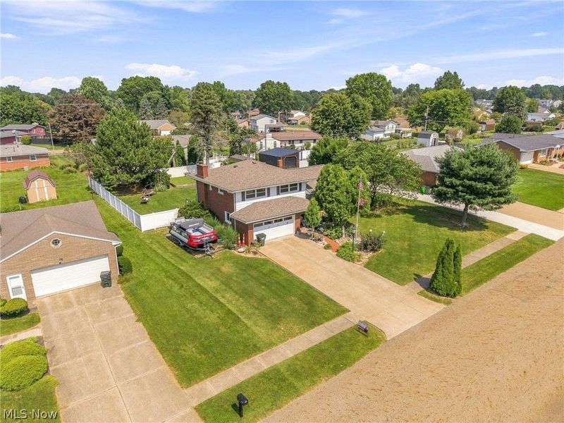 1409 Opal Street, Louisville, OH 44641 Photo 4