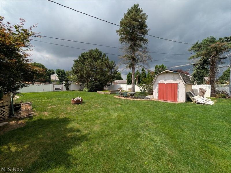 1409 Opal Street, Louisville, OH 44641 Photo 6