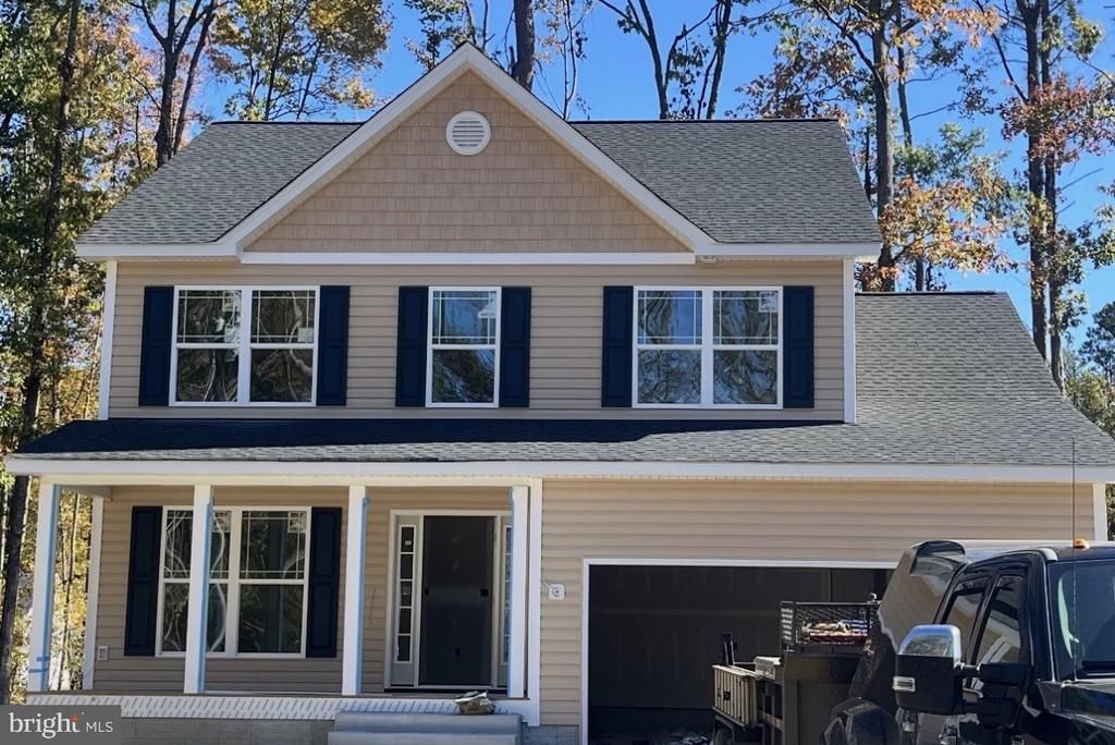 418 Shorewood Drive, Colonial Beach, VA 22443 Main Photo