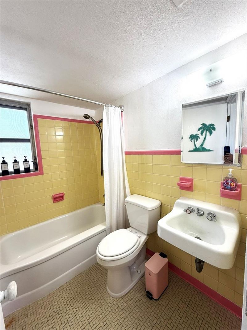 12609 Sunshine Lane, Treasure Island, FL 33706 Photo
