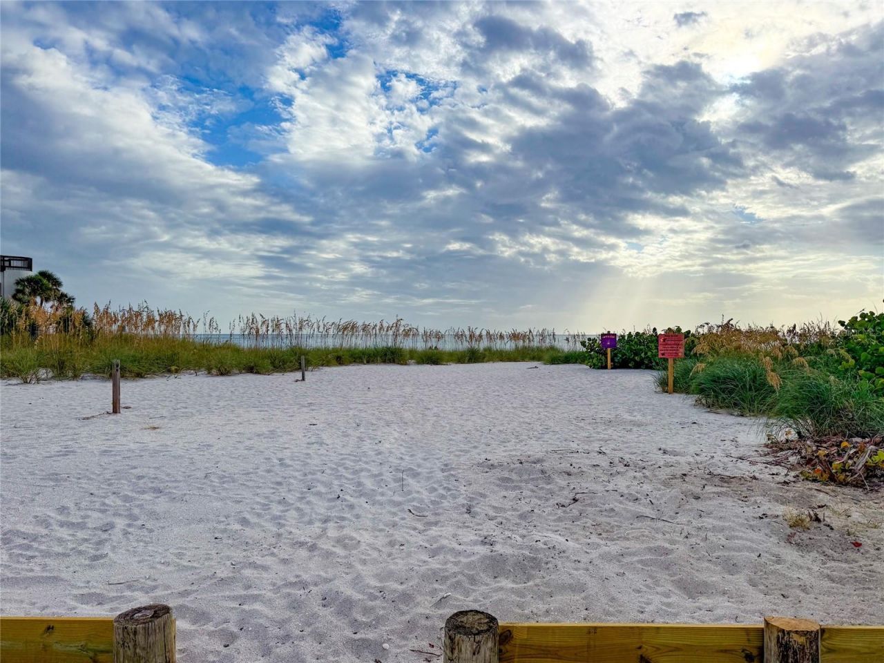 12609 Sunshine Lane, Treasure Island, FL 33706 Photo