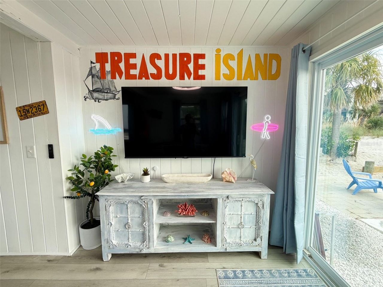12609 Sunshine Lane, Treasure Island, FL 33706 Photo
