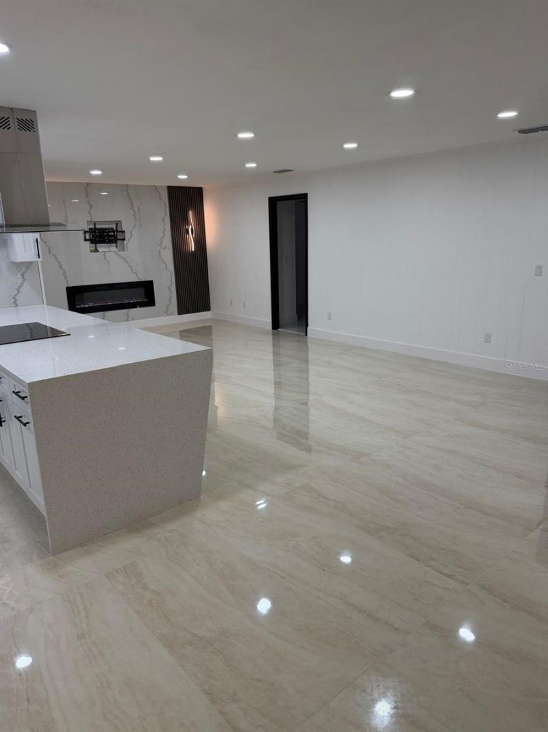 5136 Nadine Street, Orlando, FL 32807 Photo